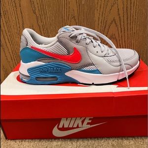 Brand new Nike air max 90.